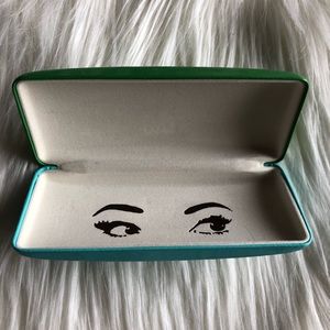 Kate Spade eye glass glasses case green blue eyes